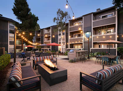 Outdoor Fire Pit at Maris at Martinez
