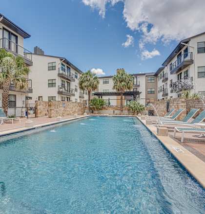 Large Outdoor Pool Area at Vue Live Oak Apartments, Texas