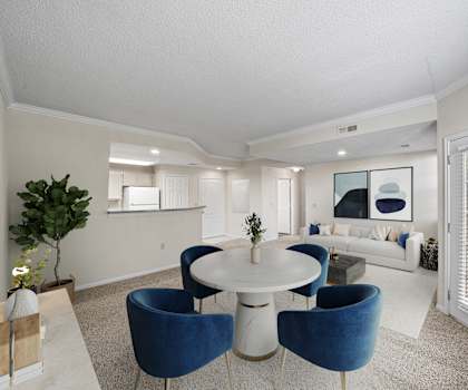 Dining Space at The Claremont Apartment Homes, Kansas