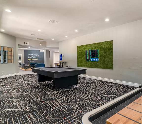the preserve at ballantyne commons community game room