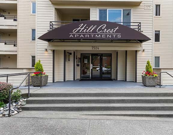 a picture of the hill crest apartments entrance at Hill Crest Apartment Homes, Washington