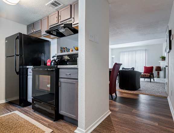 Kitchen Unit at Williamsburg Apartments, Grand Prairie, Texas
