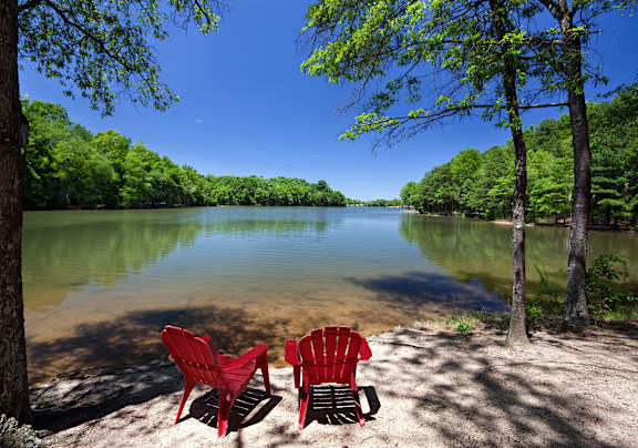 Waterfront Apartments on Lake Norman