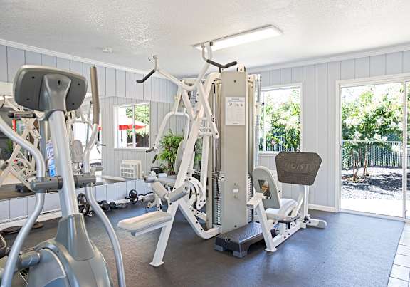 Modern Fitness Center at Creekview Homes, California, 95928