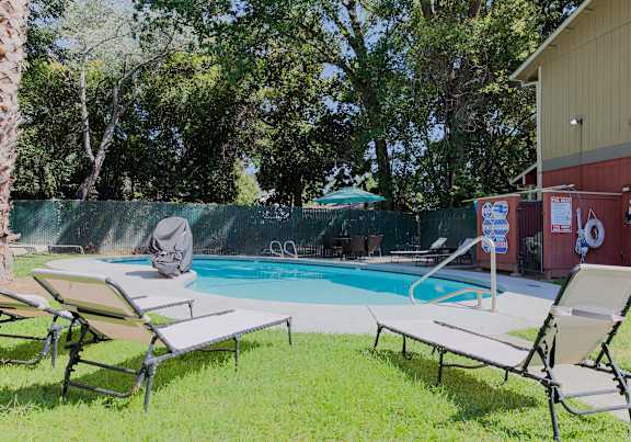 Poolside Relaxing Chairs at OSM Properties Homes & Apartments, Chico California