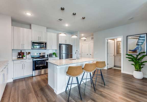 Modern Kitchen at Cedar Heights Luxury Apartments in Austin, TX