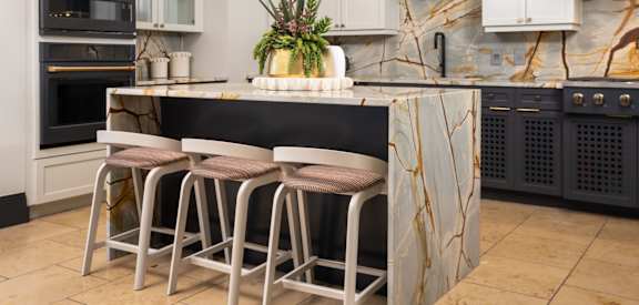 Kitchen With White Cabinetry And Appliances at The Heights at Park Lane, Dallas, TX, Texas, 75231