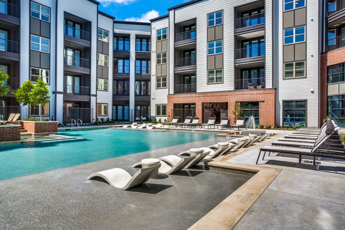 Station at Old Town pool with in-water lounge - Lewisville, TX