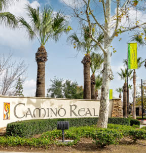 camino real with monument sign