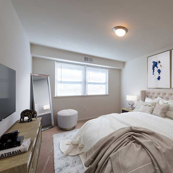 Cozy bedroom at Middletown Valley, Middletown, MD