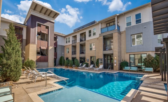 The Encore  Apartments in Plano, TX