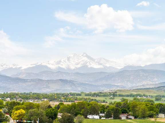 Mountain view at Notch66 in Longmont, CO 80504