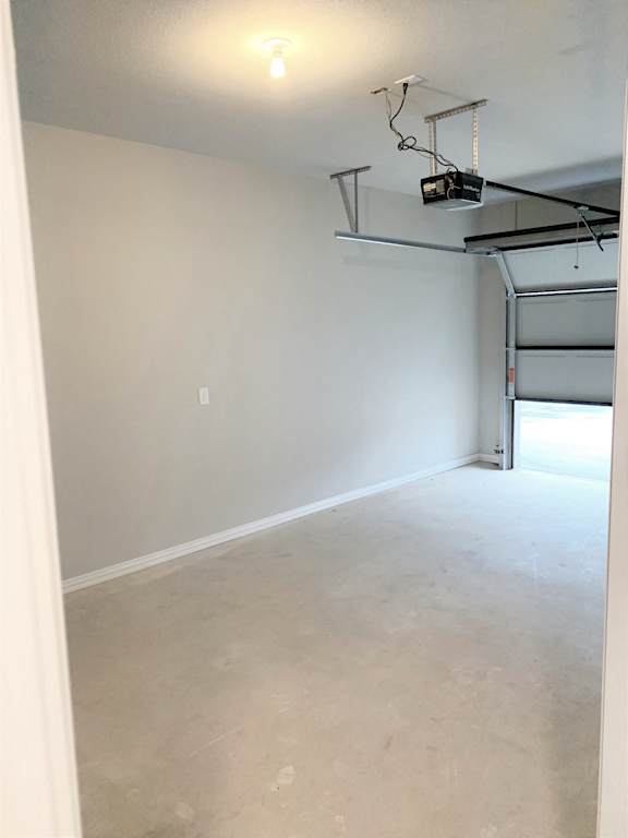 Garage (1-car)