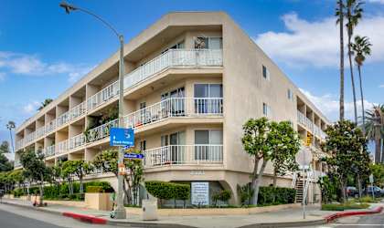 Apartment Building in Santa Monica
