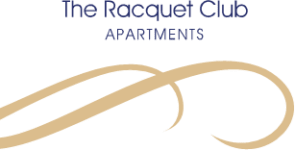 the logo for the racquet club apartments
