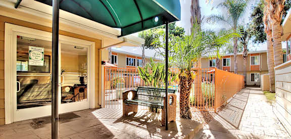 Leasing Office Exterior at Latham Court, Mountain View