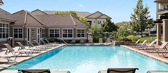 Cordillera Ranch Apartments resort-style pool