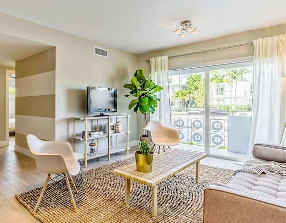 Spacious floor plans - Helios Apartments Miami Beach