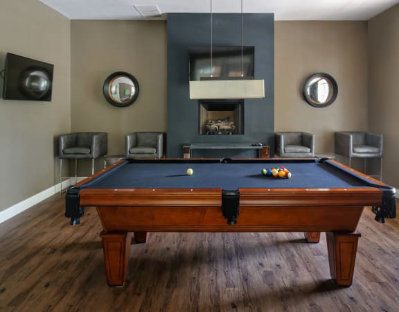 Belle Harbour Apartments - Billiards table in rec room