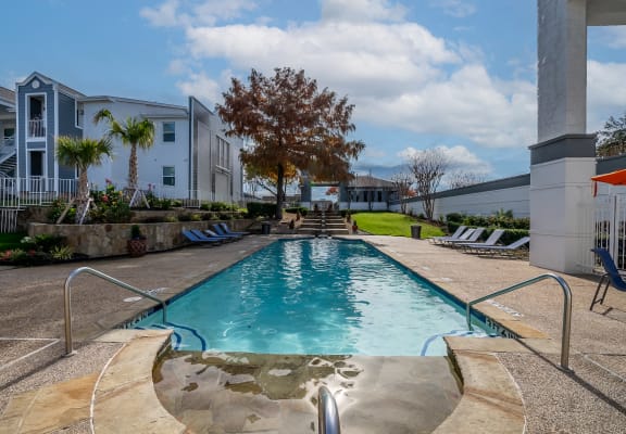 apartments with a swimming pool at the preserve at polk apartments