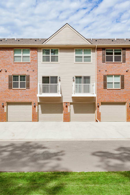 Phoenix Apartments With Attached Garages