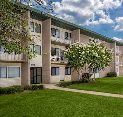 side view of building exterior at Seven Springs Apartments, College Park, MD