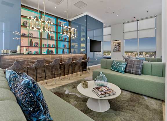 Premiere sky lounge