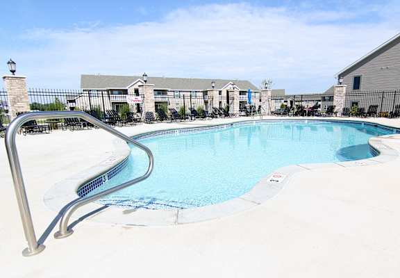 Swimming Pool & Sundeck at Hawthorne Properties, Lafayette, IN 47905