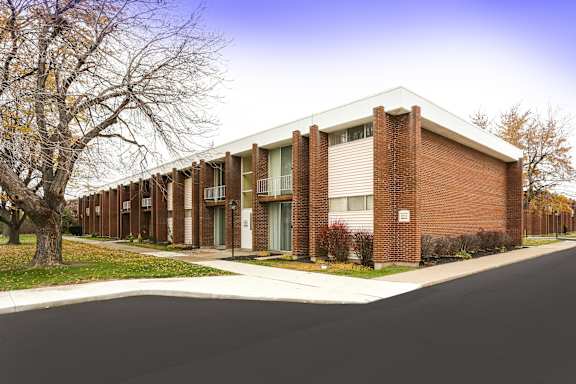 Amherst Manor Apartments – Two-bedroom, Two-full Bath Units - Near UB North – Sweet Home School District – Pet Friendly