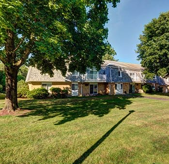 Full view of property at Rolling Green Apartments, Amherst, Massachusetts