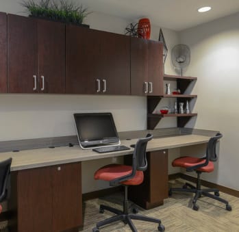 Business Center at West Brickell Tower Senior Apartments in Miami
