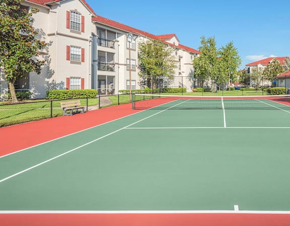 Asprey at Lake Brandon Apartments tennis court