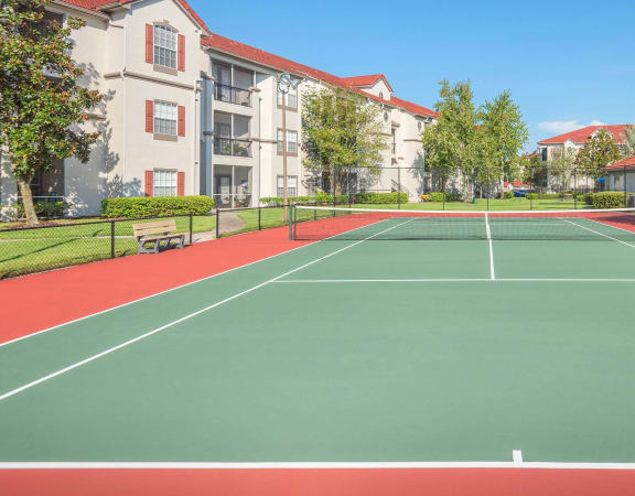Asprey at Lake Brandon Apartments tennis court