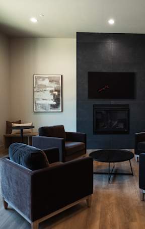 Fireplace Living Area at Eastpark Apartment Homes, Salem, OR 97301