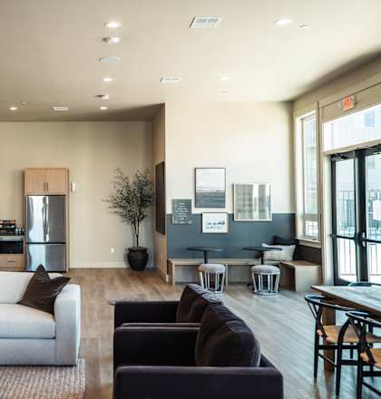 Clubroom With Kitchen at Eastpark Apartment Homes, Salem, 97301