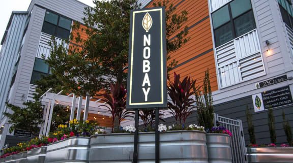 NoBay Sign