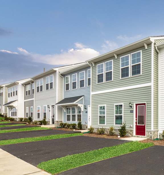 Exquisite Exterior at The Mark, Harrisonburg, VA
