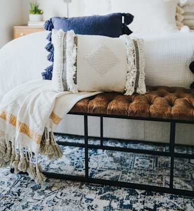 Multiple Pillow on bed at Bella Vista Apartments, Arizona, 85009