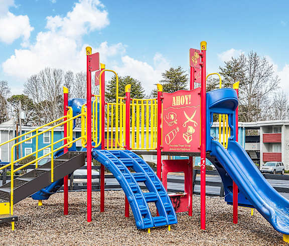 the playground at the preserve at polk apartments