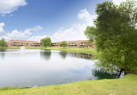 Spinnaker Court Apartments in Indianapolis IN