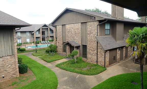 A view of apartment buildings from above.