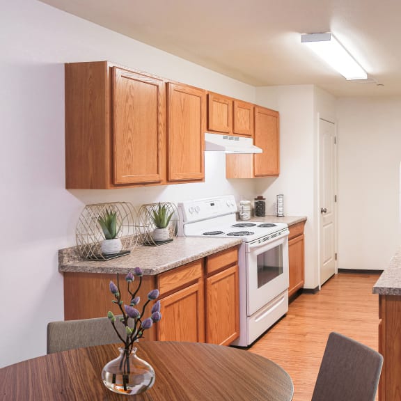 bright kitchen at Canyon View, Lewiston