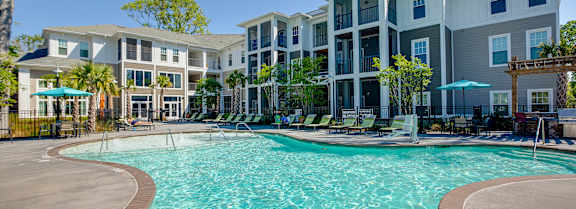 Outdoor fountain at Sunset at Proximity Apartments, Charleston