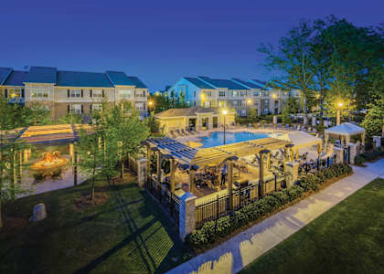 Courtyard View at Carolina Point Apartments, Greenville, South Carolina