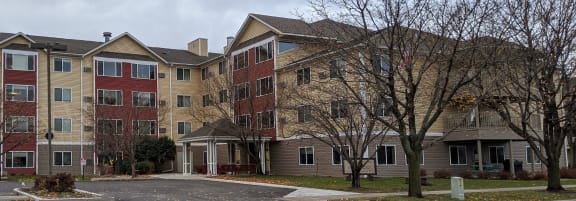 Lake Pepin Plaza - Lake City, MN