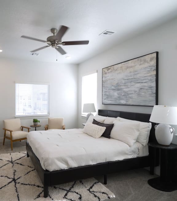 Large Main Bedroom at Desert Sage