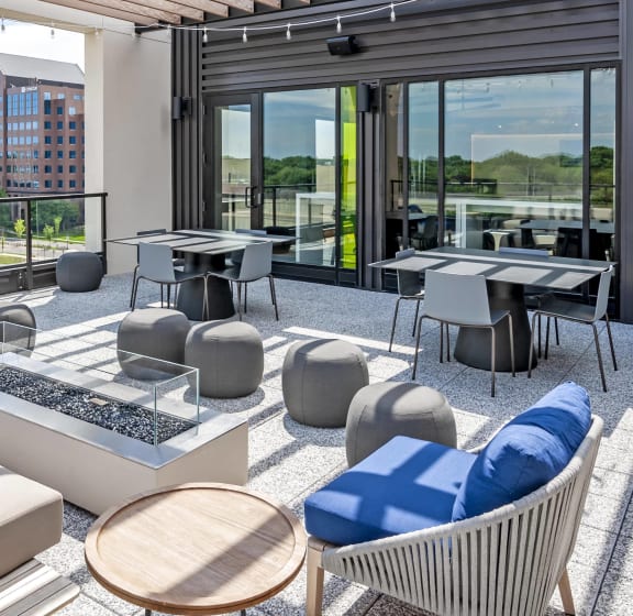 Outdoor Fireplace Area at Central Park West, St. Louis Park, MN