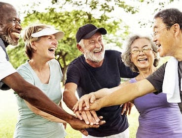 Casa San Pablo Senior apartments in Daytona Beach, FL residents enjoying life