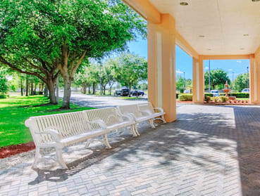 benches under covered entrance