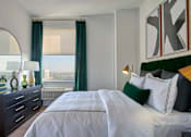 Thumbnail 11 of 60 - bedroom